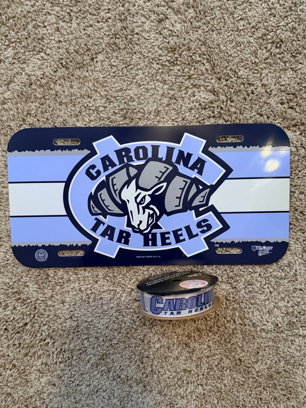 UNC Tar Heels License Plate + Ribbon Bundle